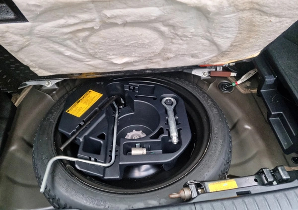 Lexus CT cena 45480 przebieg: 217000, rok produkcji 2012 z Białystok małe 211